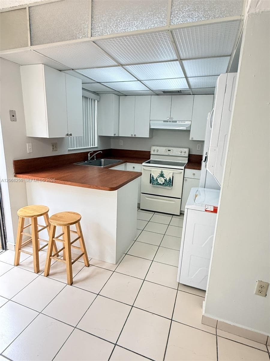 1701 W 42nd Pl # 10, Hialeah, FL 33012 — zdjęcie 4
