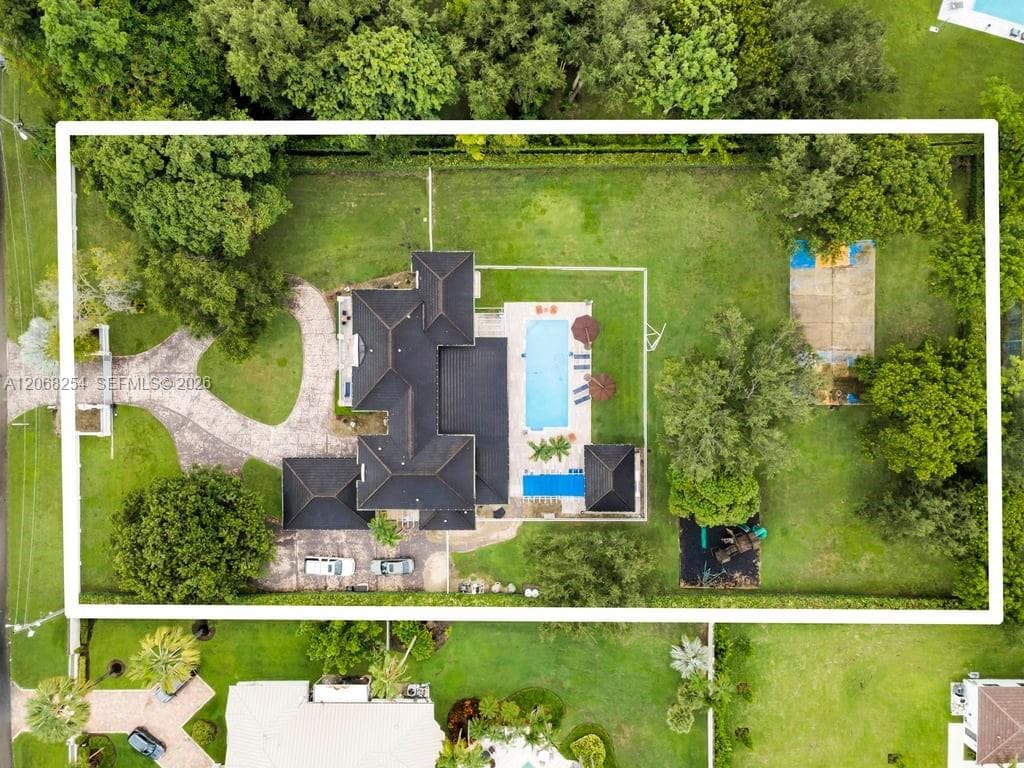 13880 SW 68th Ave, Palmetto Bay, FL 33158 — zdjęcie 4