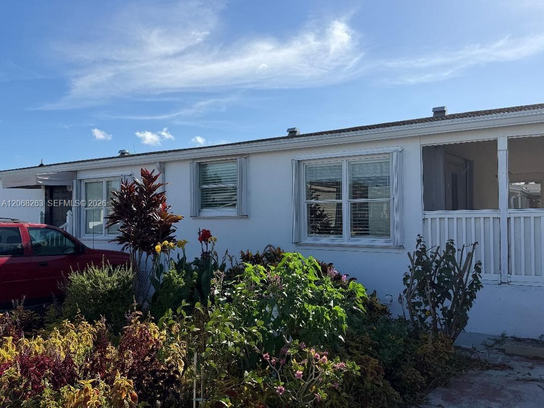 19800 SW 180th Ave unit 569, Miami, FL 33187