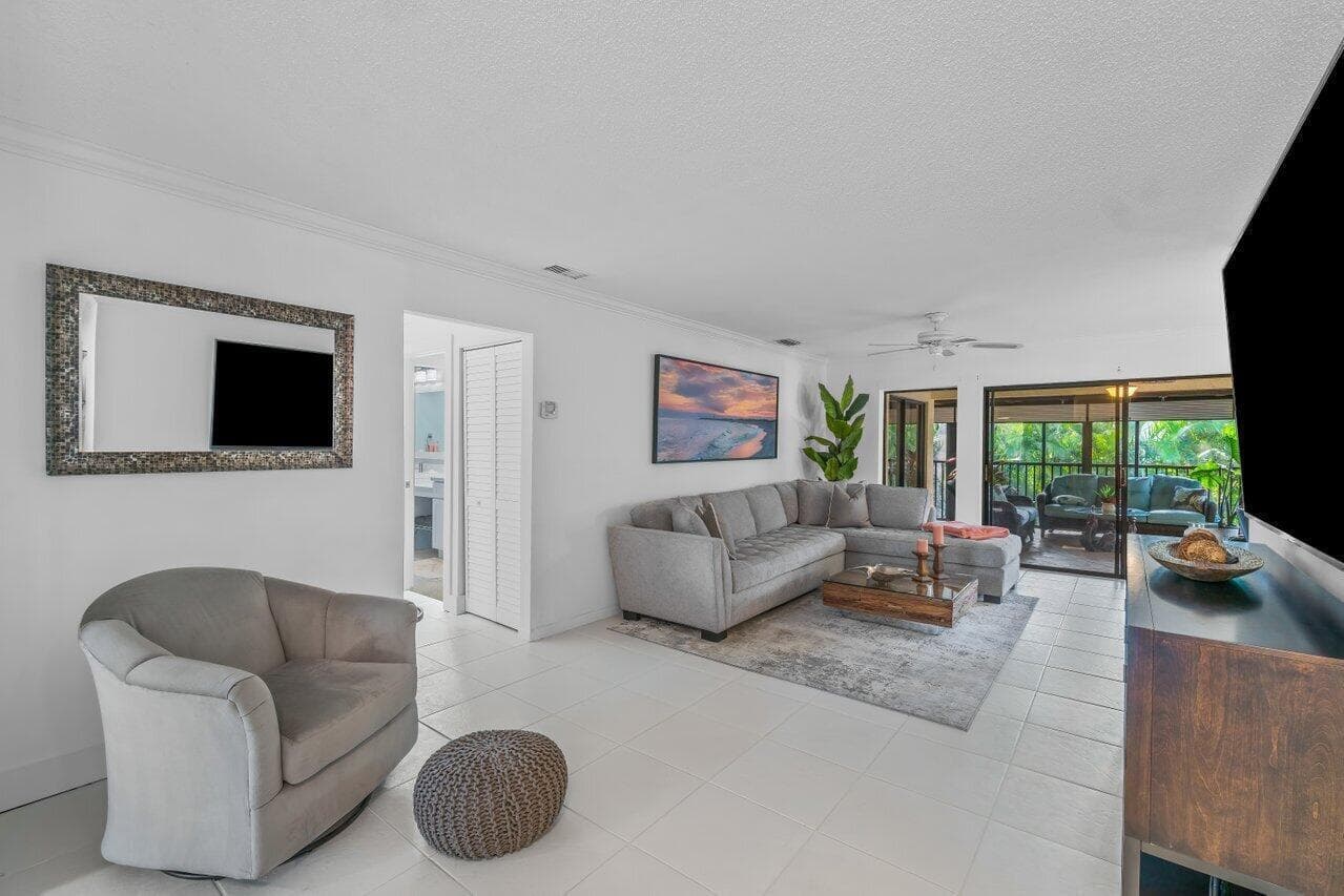 50 PELICAN POINTE Drive # 2050, Delray Beach, FL 33483 — zdjęcie 3