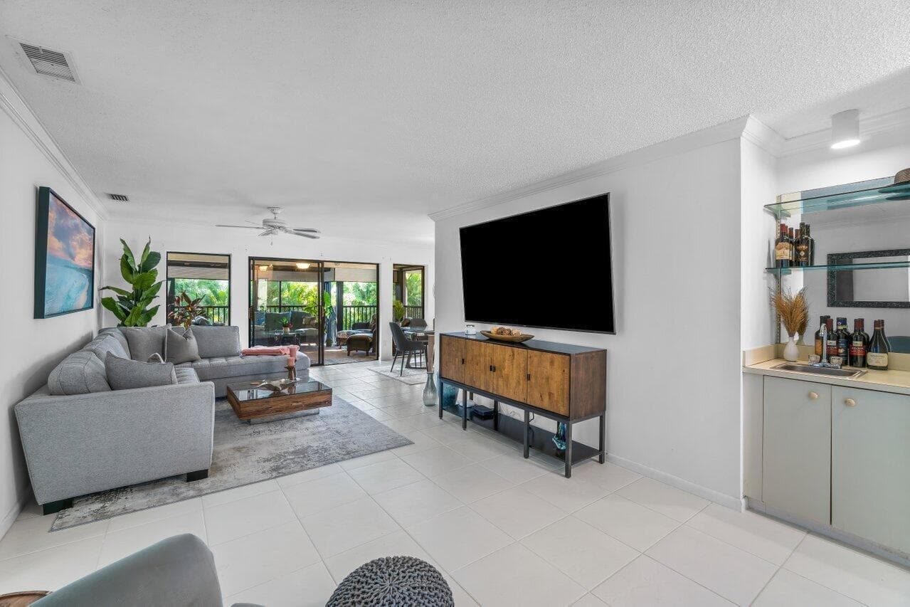 50 PELICAN POINTE Drive # 2050, Delray Beach, FL 33483 — zdjęcie 4