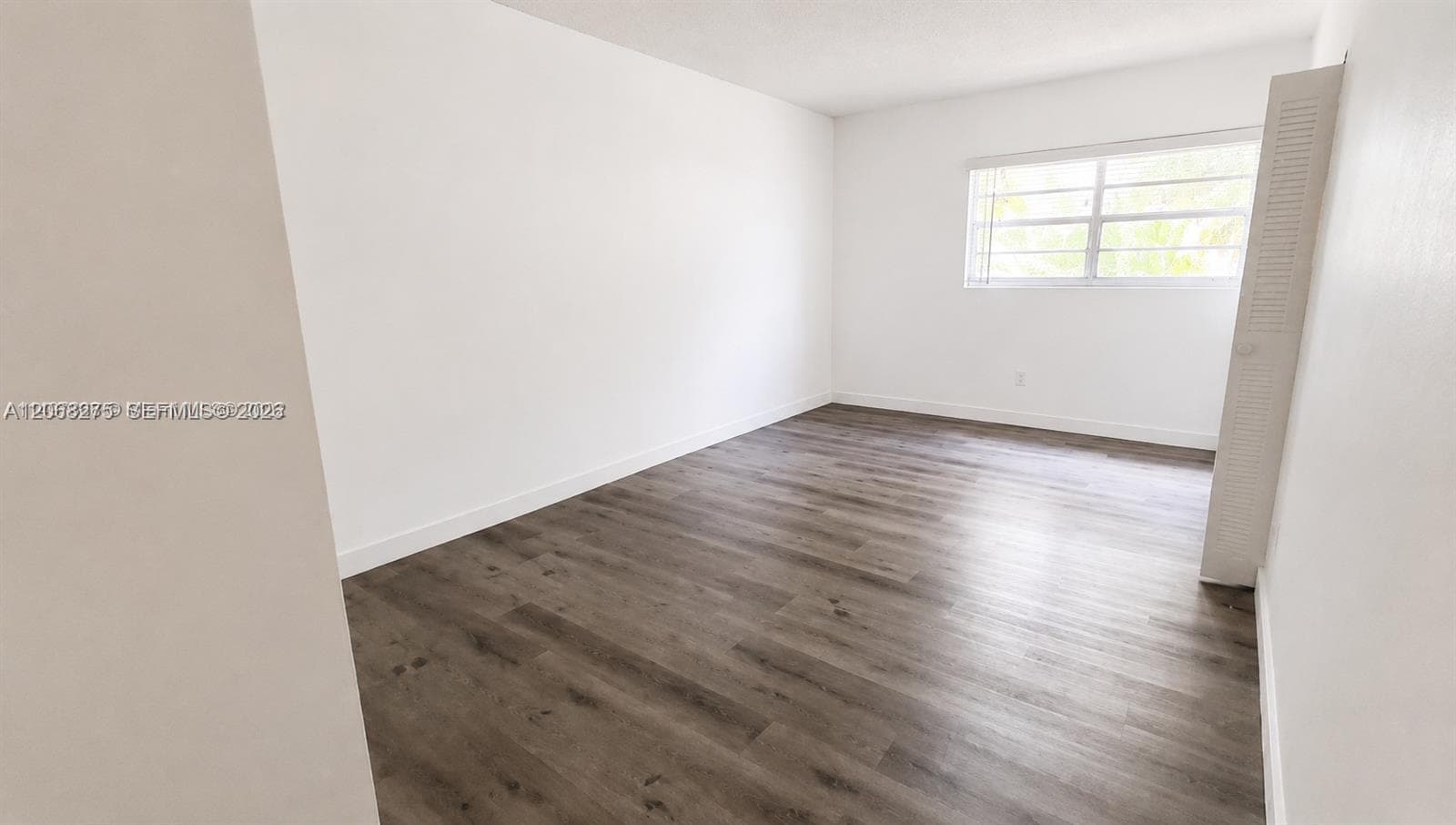 1305 W 53rd St # 430, Hialeah, FL 33012 — zdjęcie 4