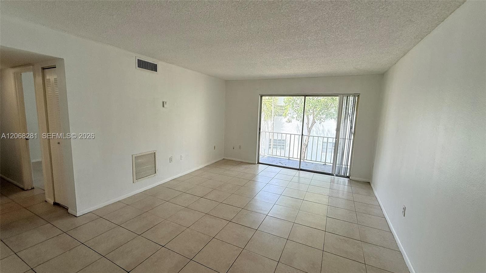 415 Executive Center Dr # 203, West Palm Beach, FL 33401 — zdjęcie 5