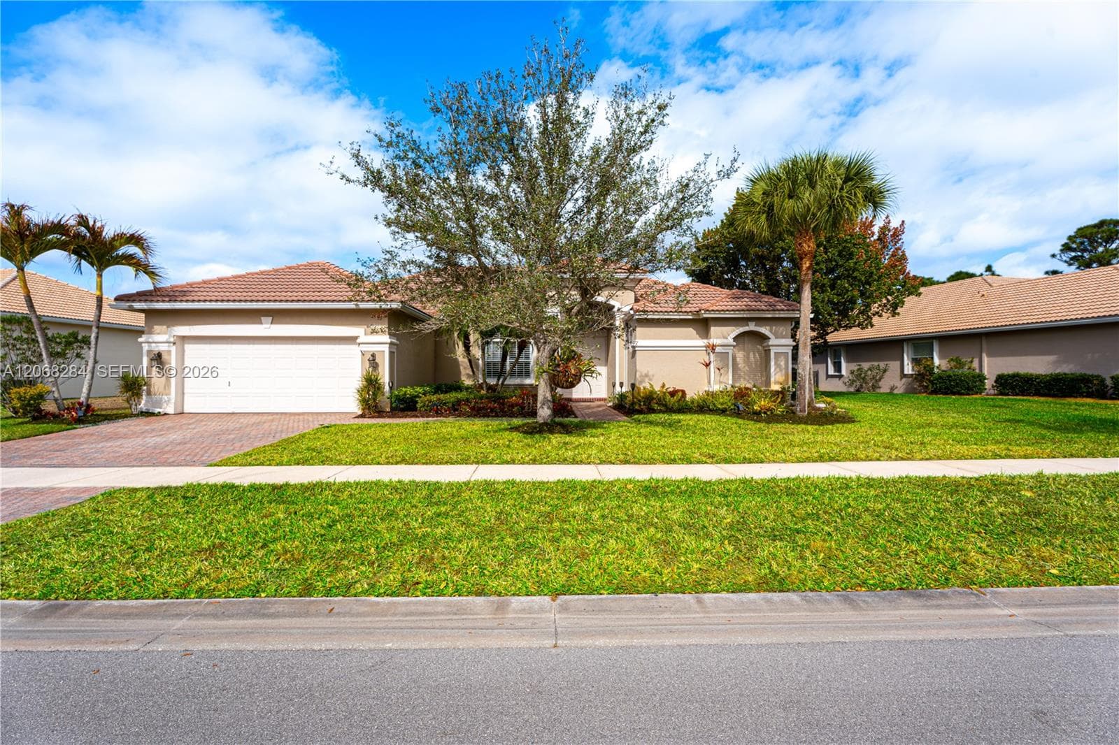 6918 SE Sleepy Hollow Ln, Stuart, FL 34997 — zdjęcie 3