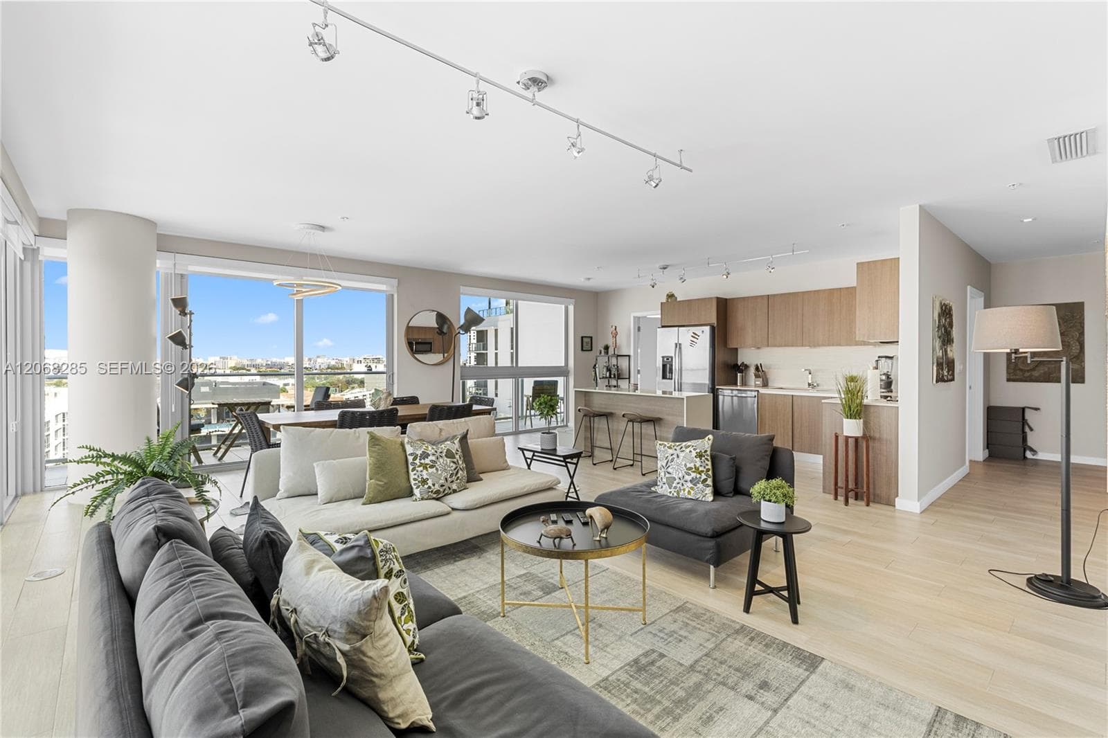1600 SW 1st Ave # 1202, Miami, FL 33129 — zdjęcie 2