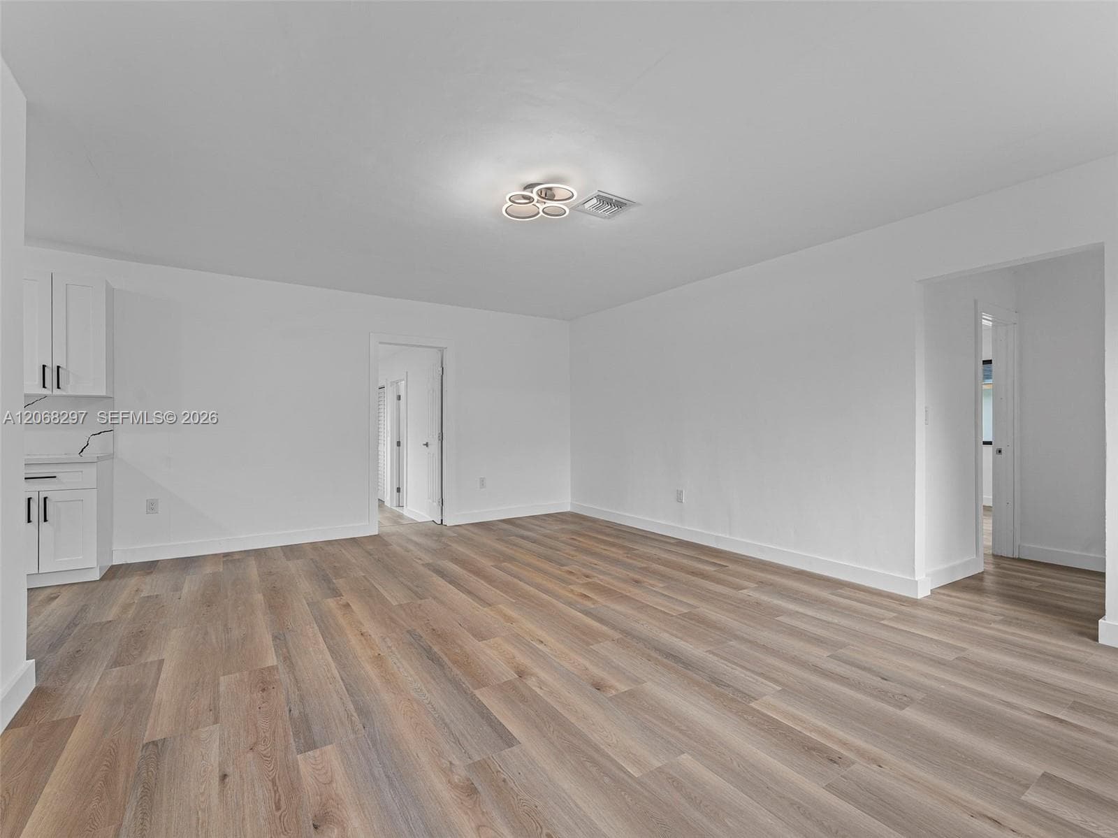 14545 Garden Dr, Miami, FL 33168 — zdjęcie 2