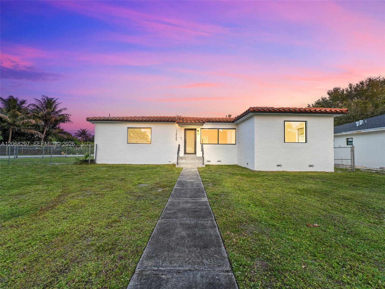 14545 Garden Dr, Miami, FL 33168