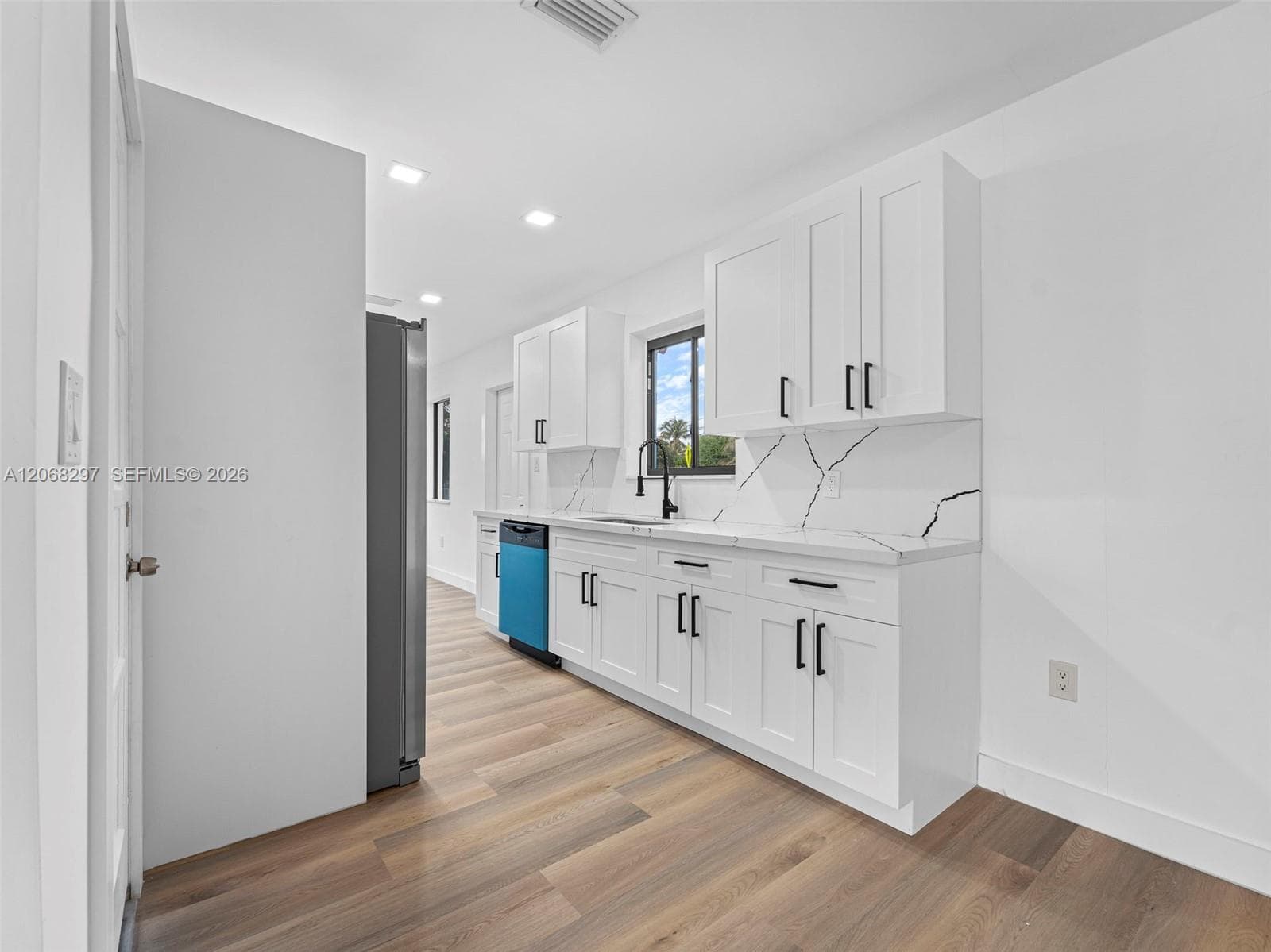 14545 Garden Dr, Miami, FL 33168 — zdjęcie 4