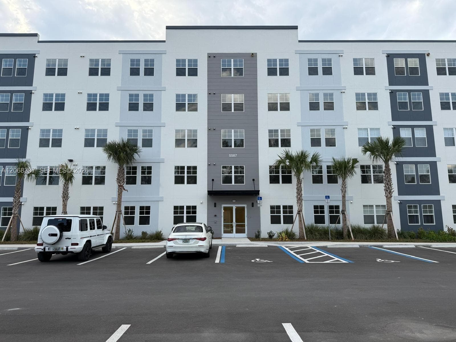 5587 MILLENIA PARK BLVD # 222, Orlando, FL 32839