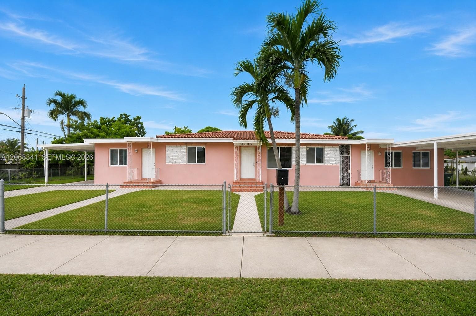 3180 W 3rd Ave, Hialeah, FL 33012 — zdjęcie 2