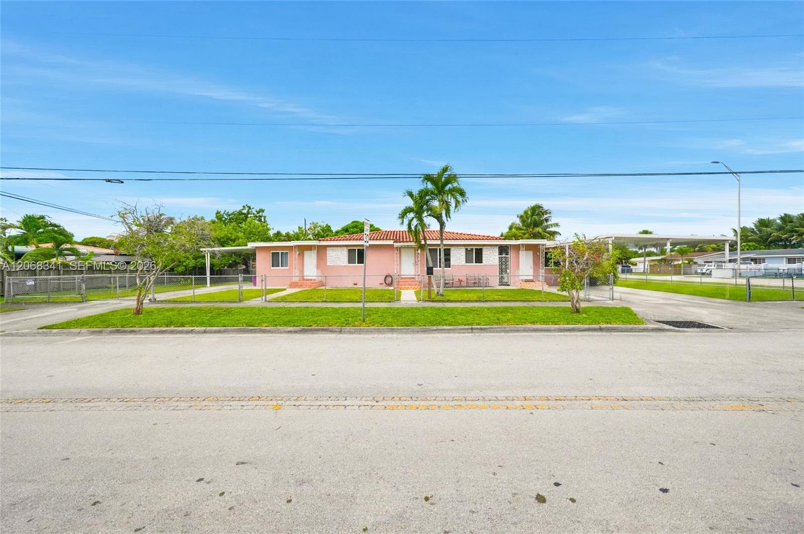 3180 W 3rd Ave, Hialeah, FL 33012 — zdjęcie 3