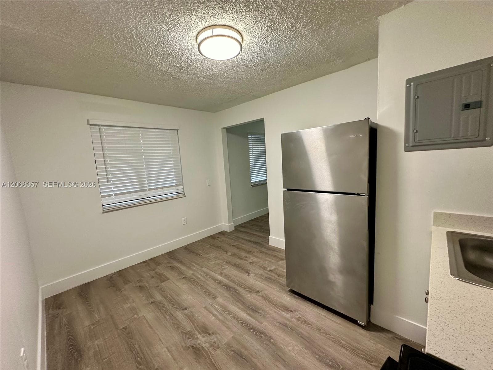 529 SW 4th St # 303, Miami, FL 33130 — zdjęcie 5
