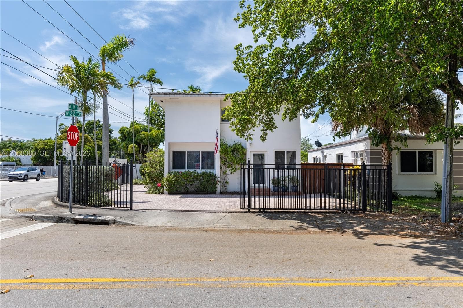 2250 SW 17th Ave, Miami, FL 33145 — zdjęcie 2