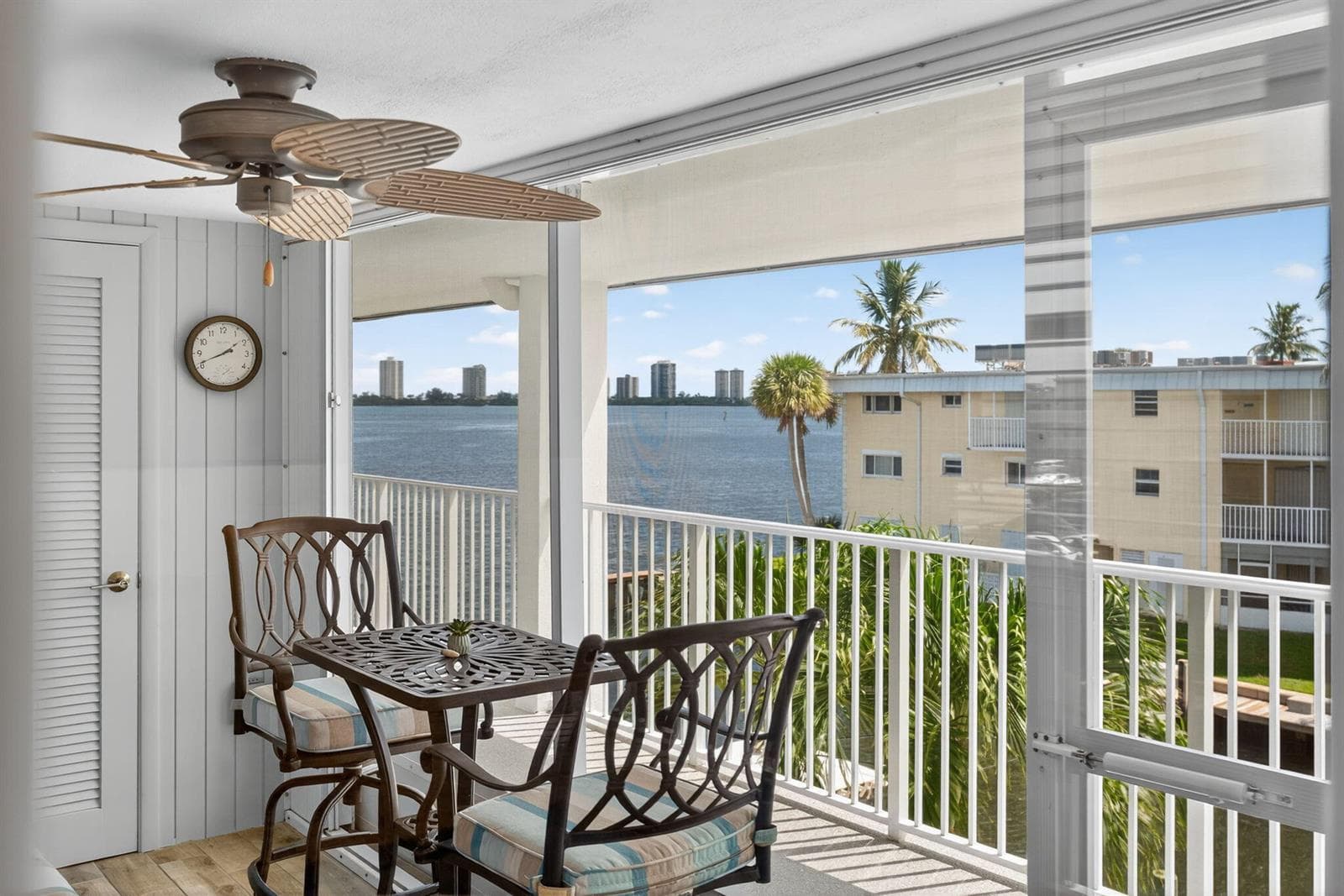 110 SHORE Court # 301, North Palm Beach, FL 33408