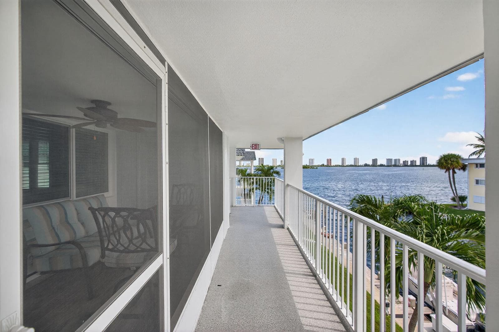 110 SHORE Court # 301, North Palm Beach, FL 33408 — zdjęcie 4