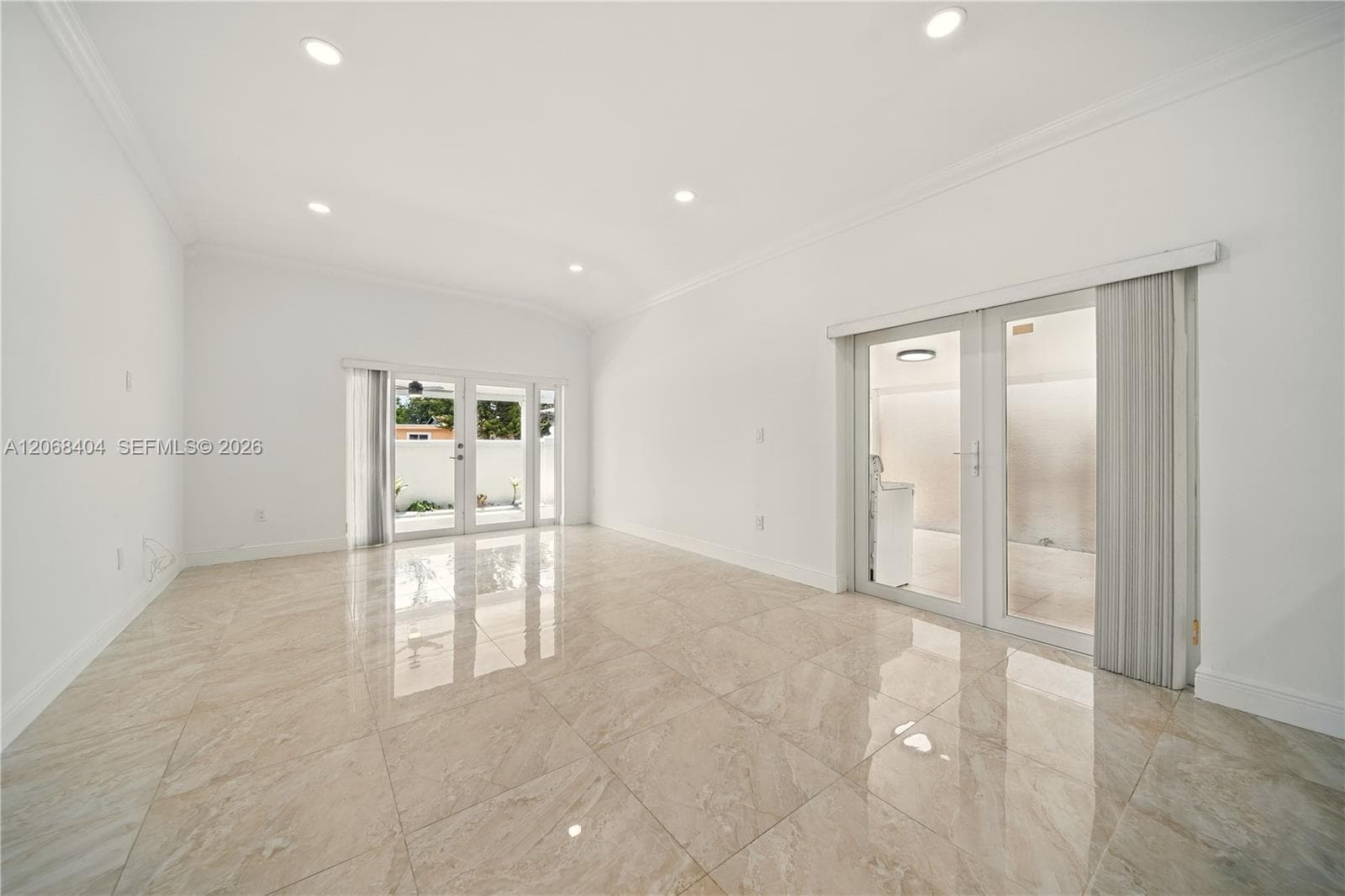5202 NW 187th St, Miami Gardens, FL 33055 — zdjęcie 2