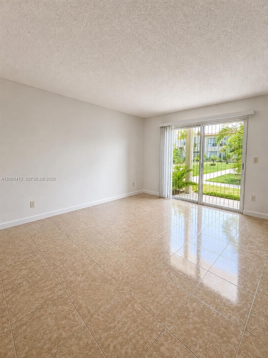 1500 N Congress Ave # C17, West Palm Beach, FL 33401 — zdjęcie 3