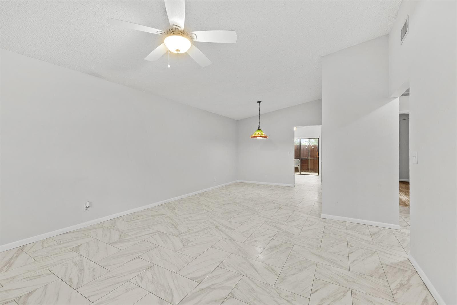 8019 SE Villa Circle, Hobe Sound, FL 33455 — zdjęcie 4