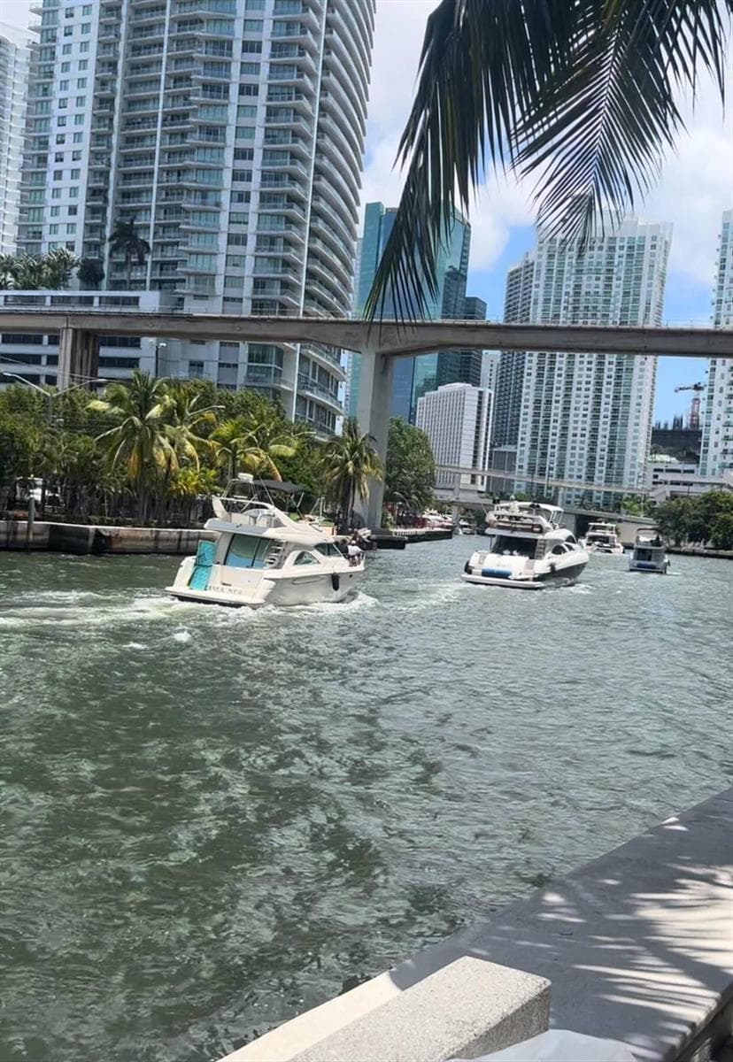 185 SW 7TH Street # 1802, Miami, FL 33130 — zdjęcie 2
