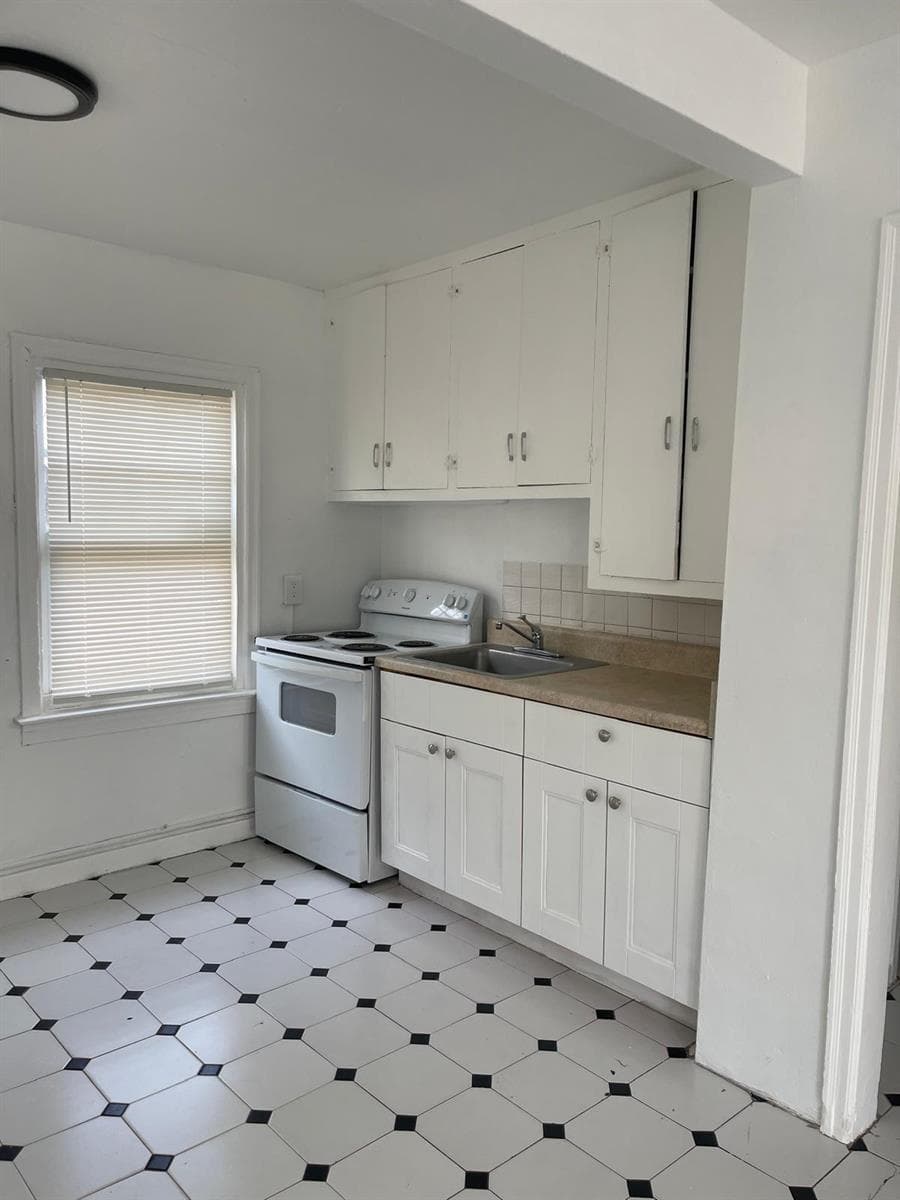 715 8th Avenue N, FL 33460 — zdjęcie 5
