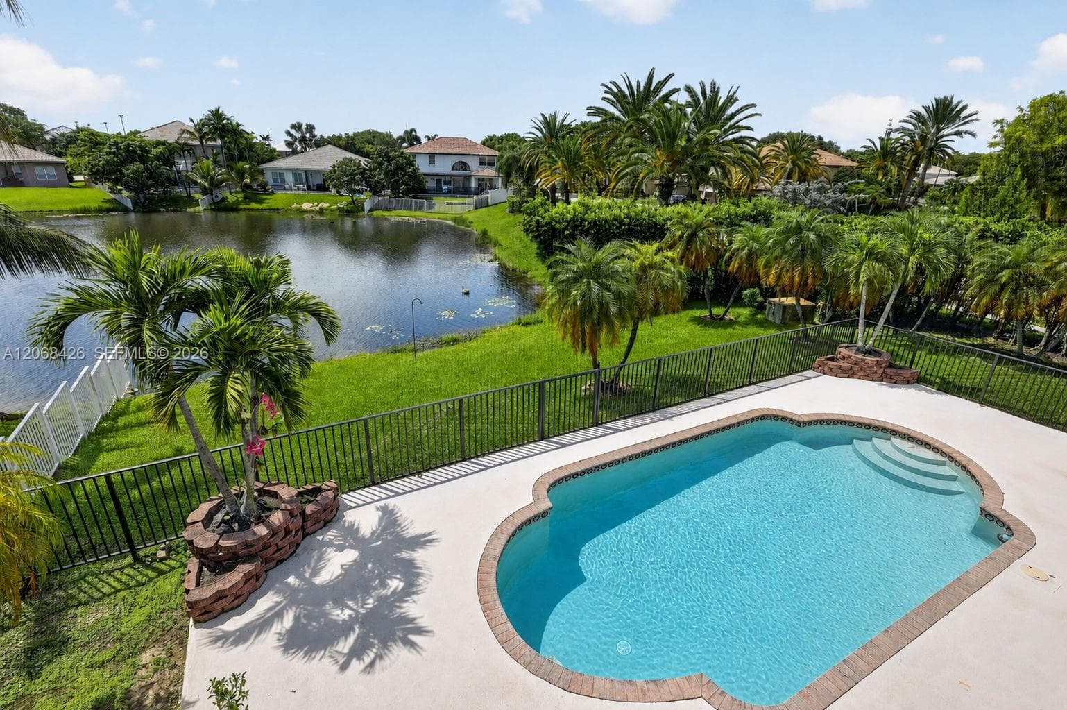 600 SW 167th Way, Pembroke Pines, FL 33027 — zdjęcie 2