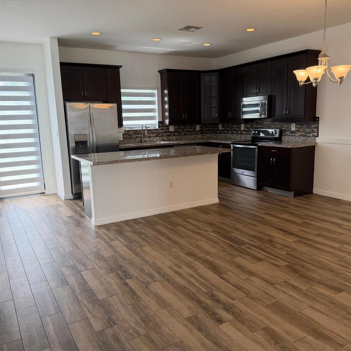 894 NE 191ST Street, Miami, FL 33179 — zdjęcie 5