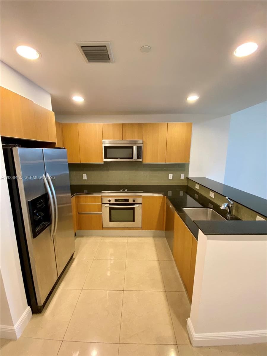 1060 Brickell Ave # 1413, Miami, FL 33131 — zdjęcie 2
