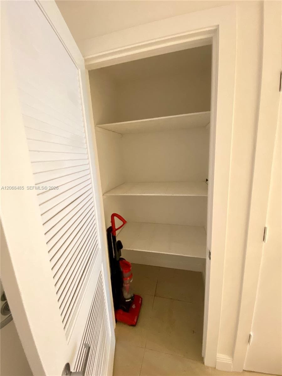 1060 Brickell Ave # 1413, Miami, FL 33131 — zdjęcie 5