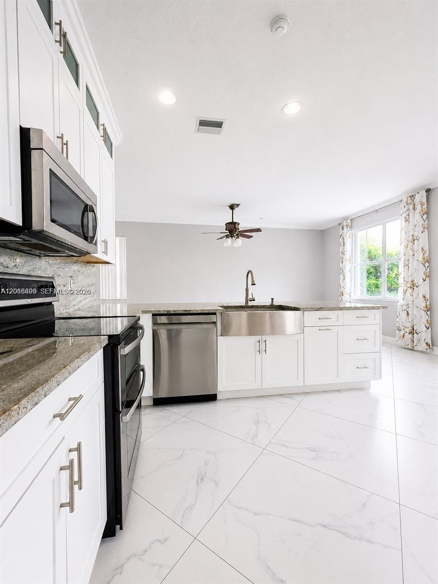 963 Falling Water Rd, Weston, FL 33326 — zdjęcie 3