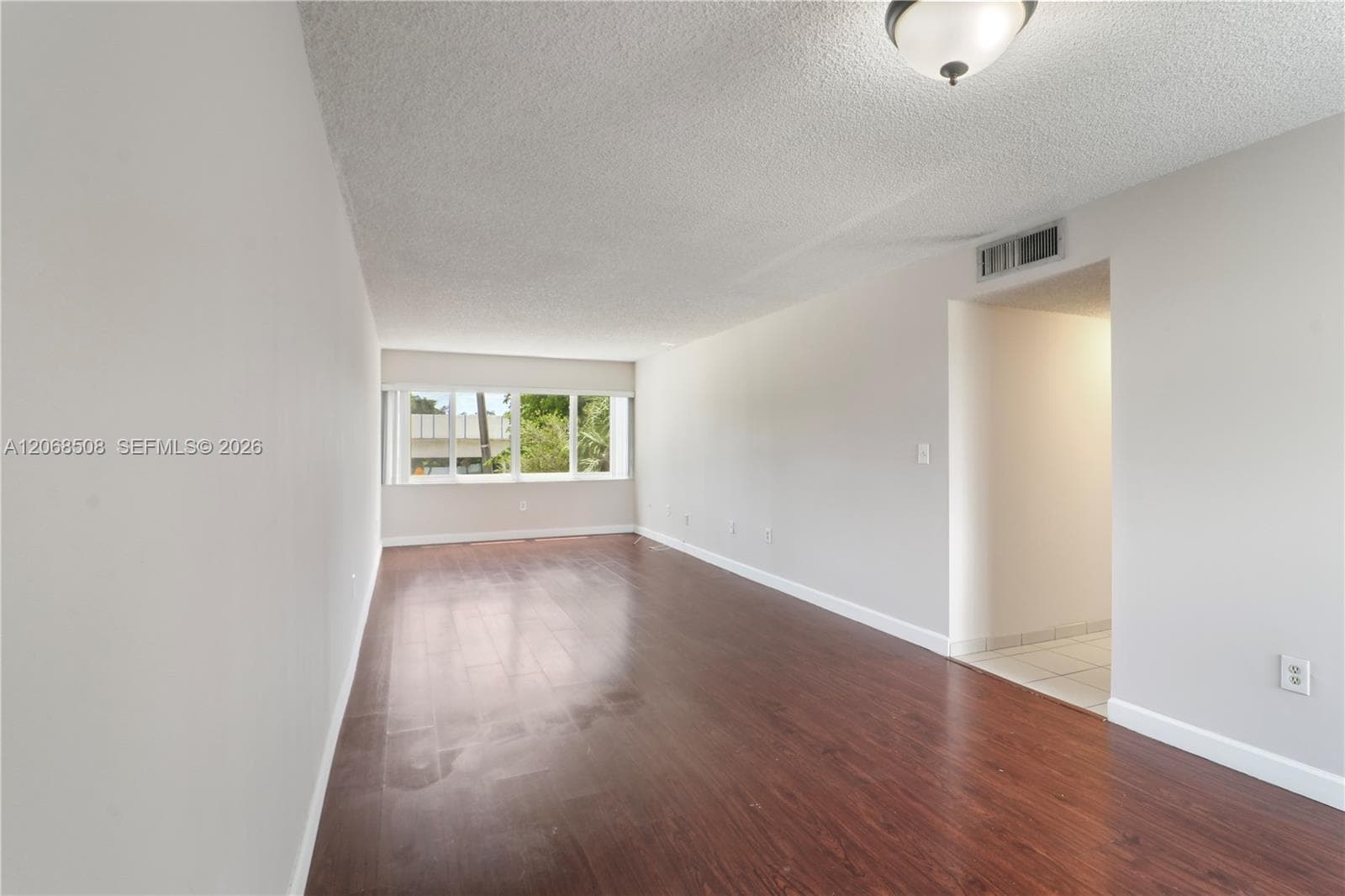 2690 SW 22nd Ave # 301, Miami, FL 33133 — zdjęcie 2