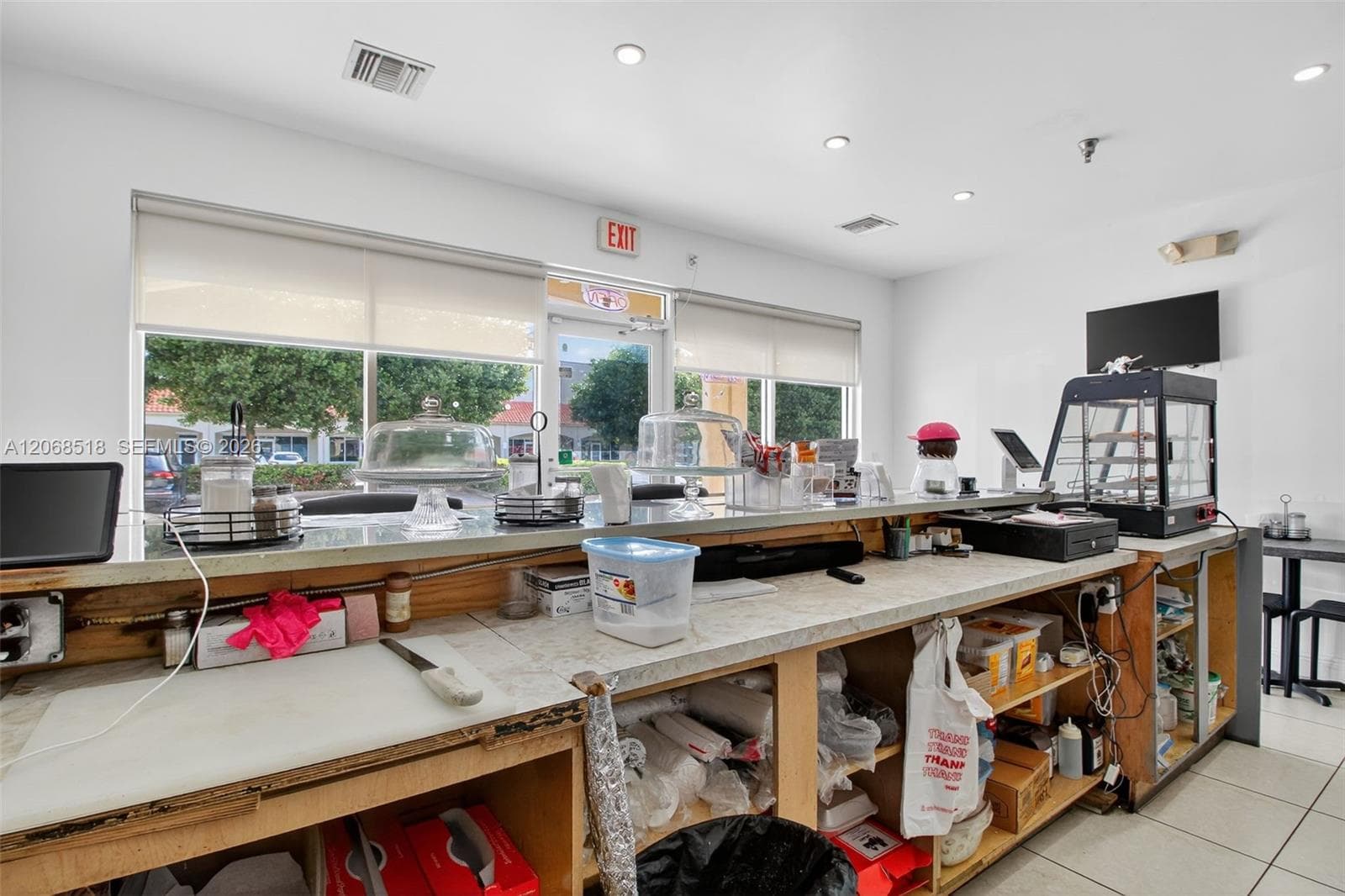 Cafeteria + Mechanic & Tire Shop For Sale — Two Businesses in One, Kendall, FL 33186 — zdjęcie 5