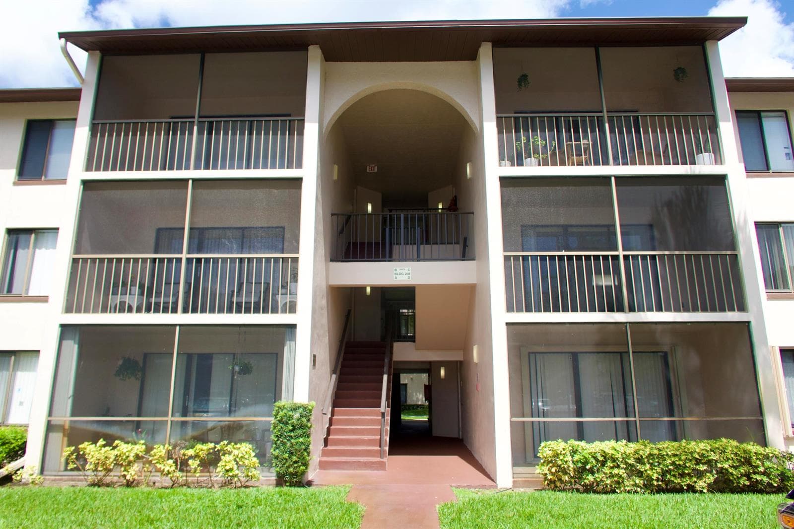 208 FOXTAIL Drive # D2, FL 33415 — zdjęcie 2