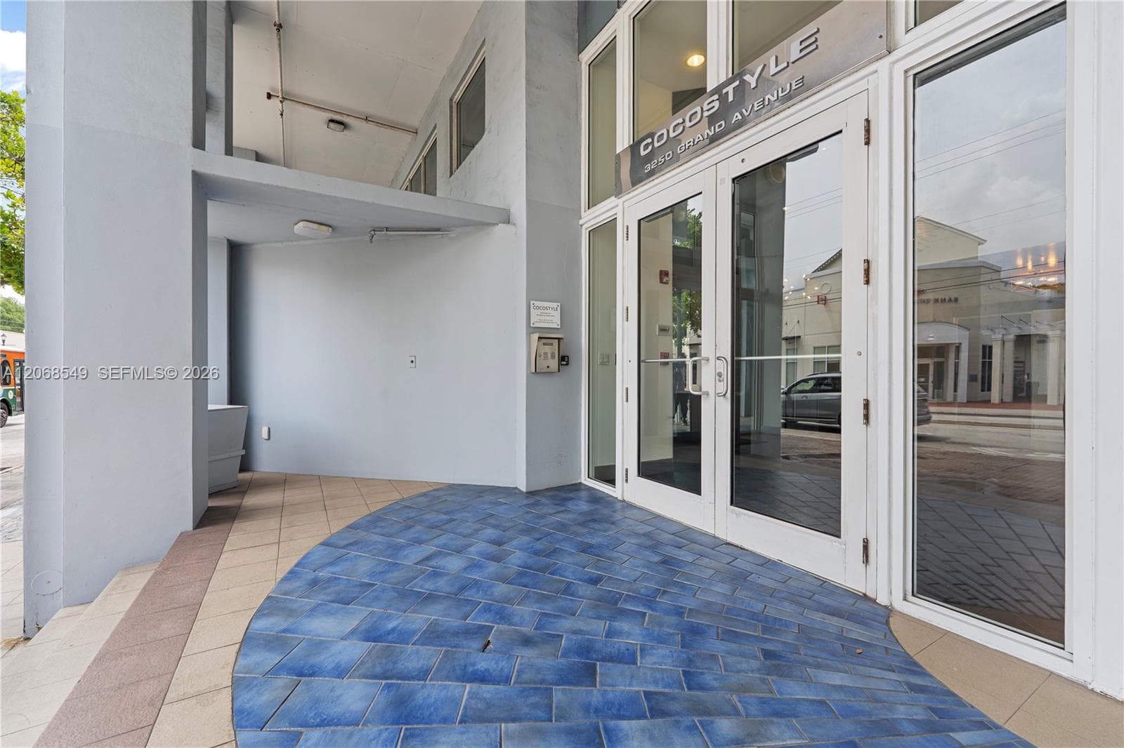3250 Grand Ave # 406, Miami, FL 33133 — zdjęcie 4