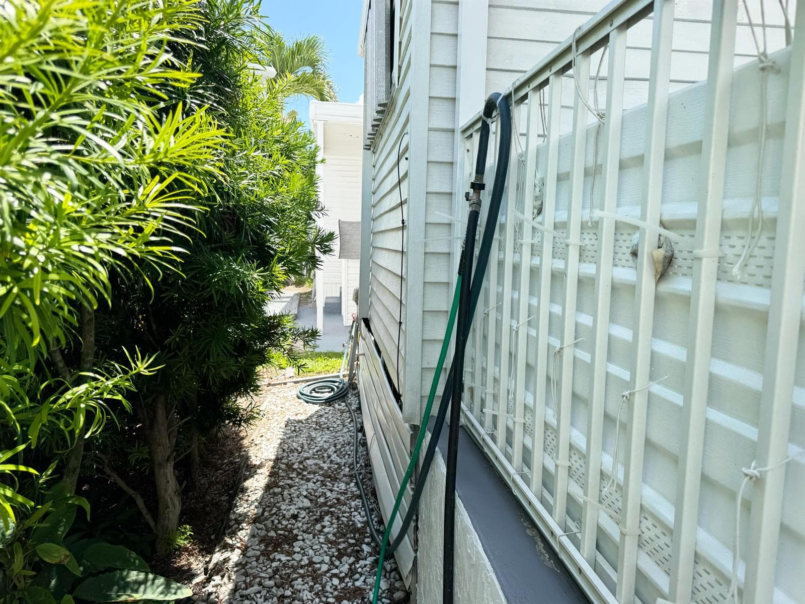 6 BRINY BREEZES Boulevard # A, Briny Breezes, FL 33435 — zdjęcie 5