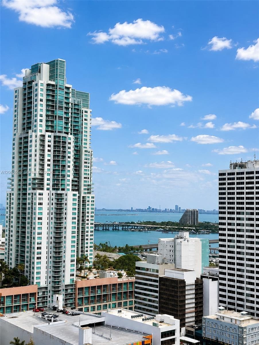 151 SE 1st St # 2406, Miami, FL 33131 — zdjęcie 5