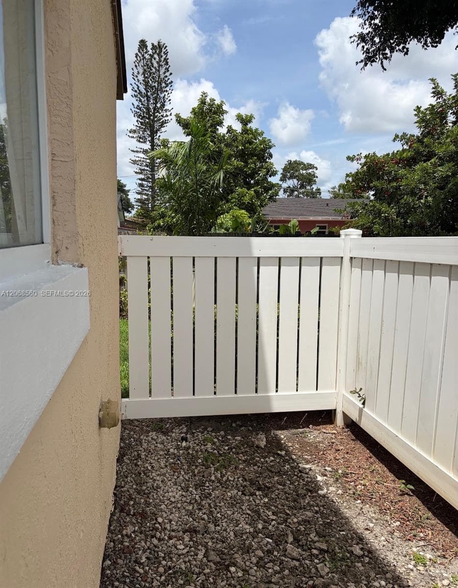 6623 Winfield Blvd # 9-4, Margate, FL 33063 — zdjęcie 3