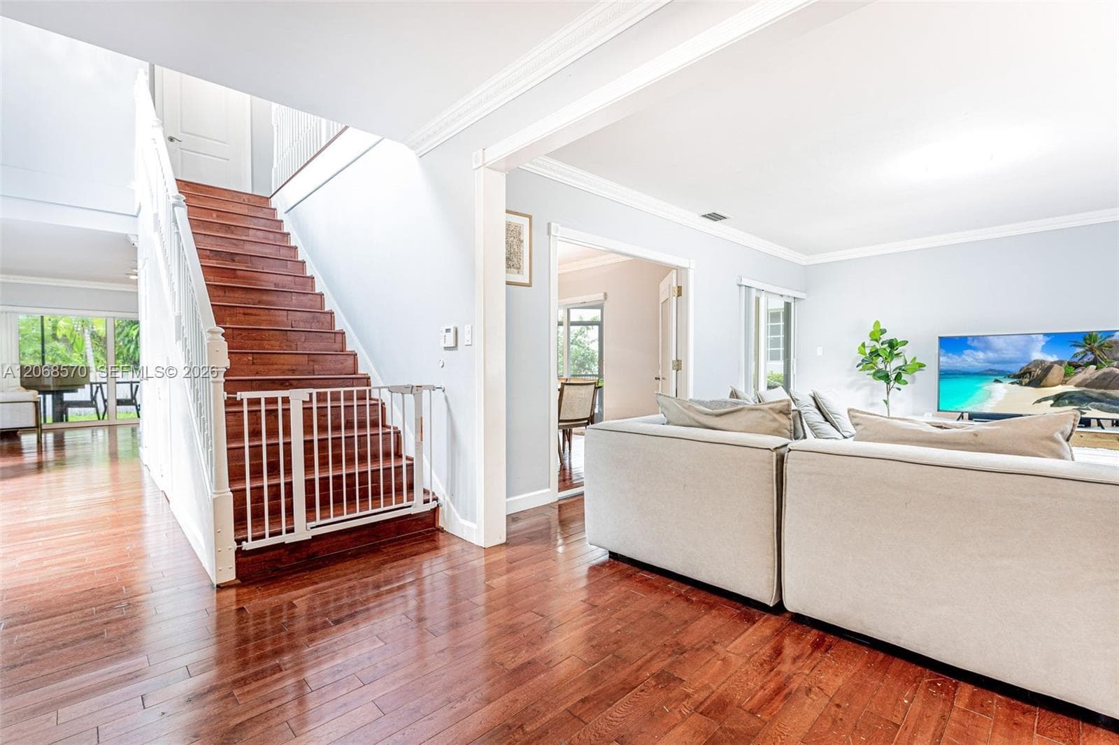 6865 Veronese St, Coral Gables, FL 33146 — zdjęcie 2