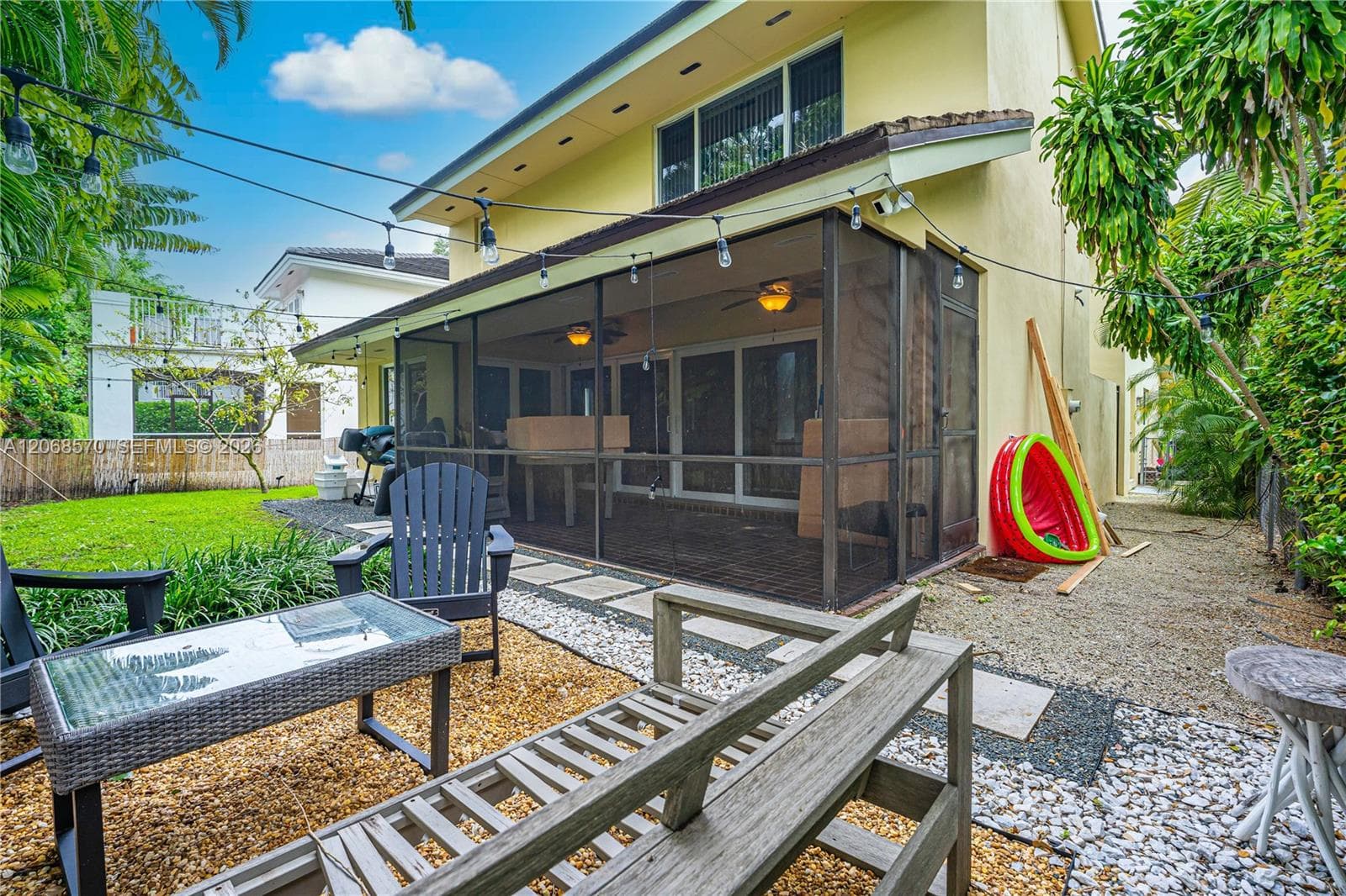 6865 Veronese St, Coral Gables, FL 33146 — zdjęcie 4