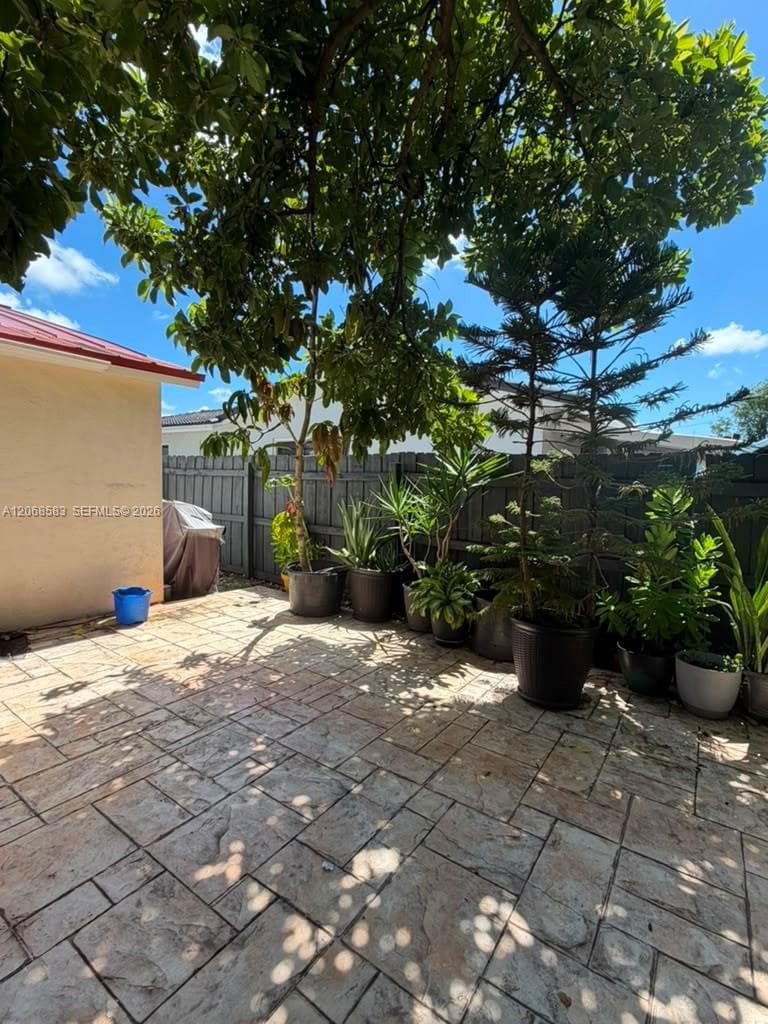 1725 SW 32nd St # 0, Fort Lauderdale, FL 33315