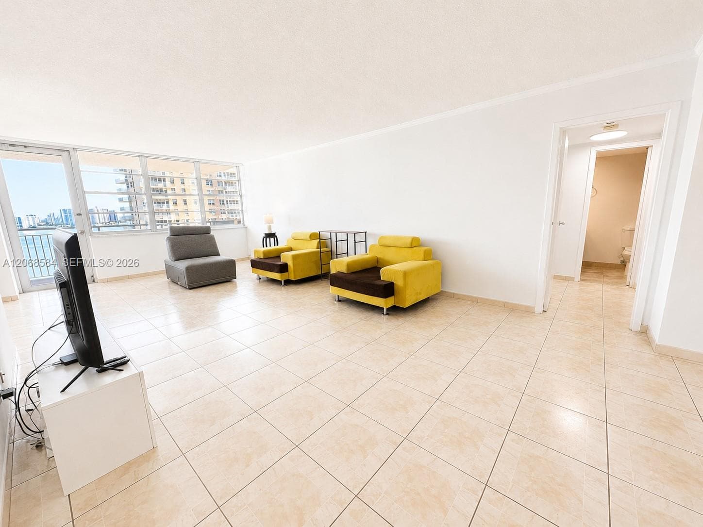 250 174th St # 1615, Sunny Isles Beach, FL 33160 — zdjęcie 2