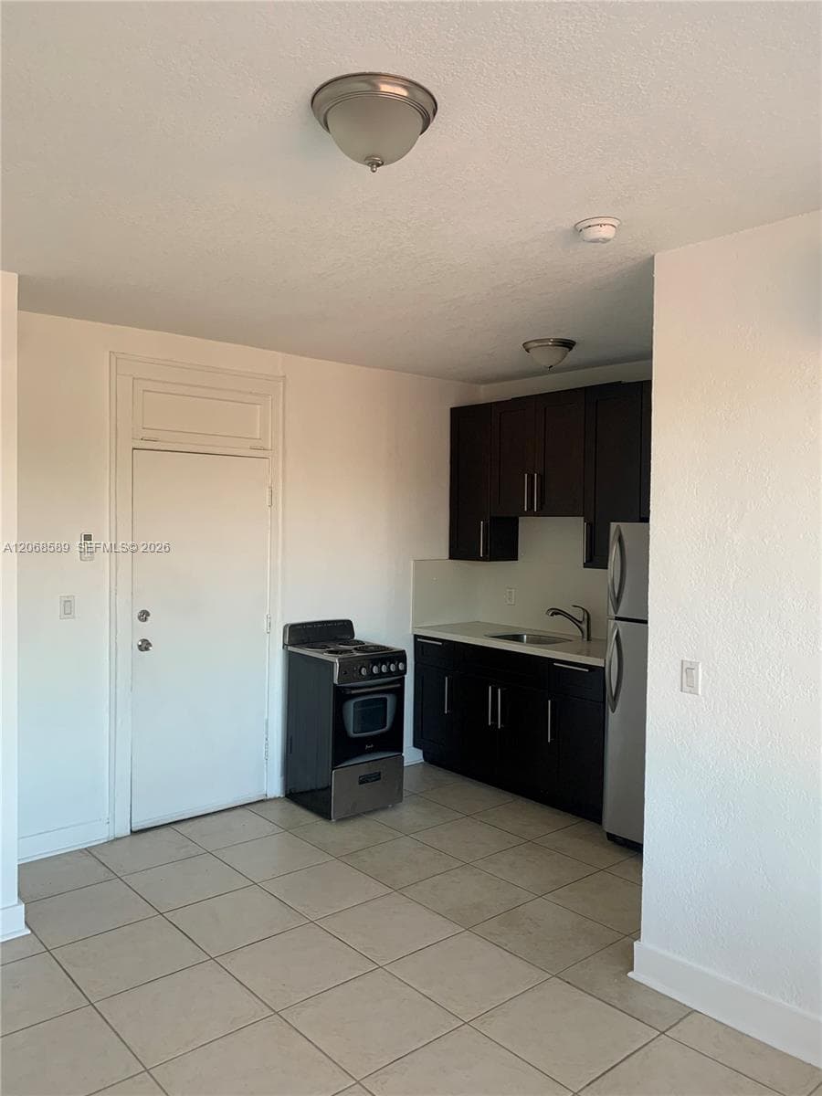 712 SW 56 AV # 8B, Coral Gables, FL 33134 — zdjęcie 5