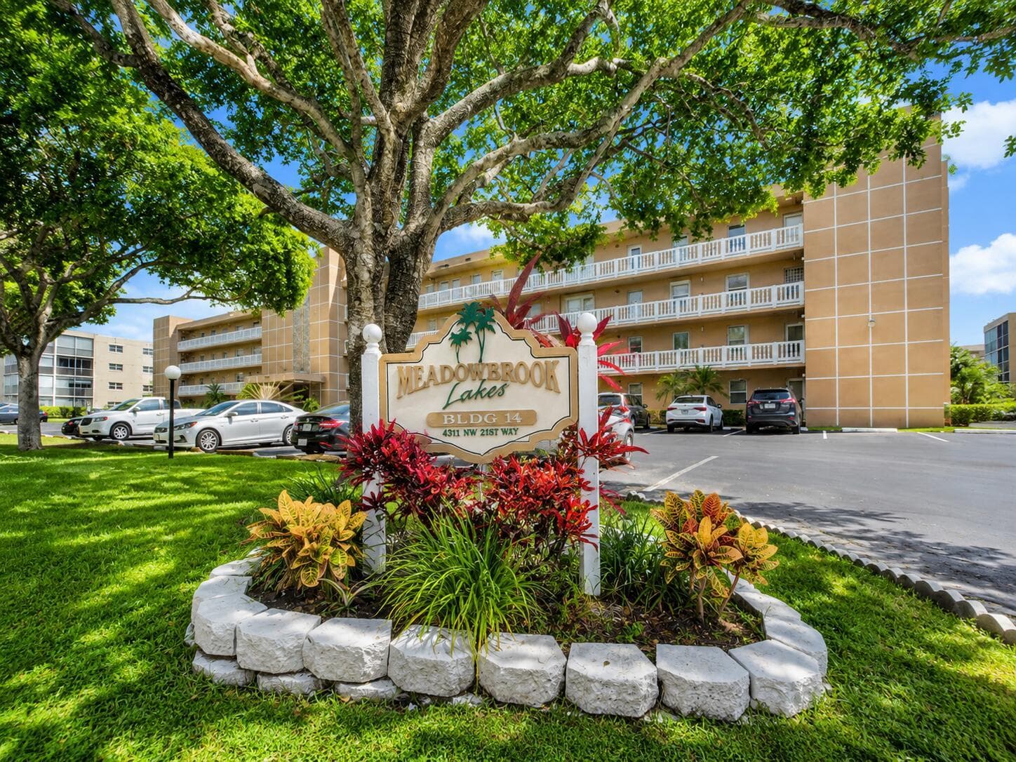 1025 SE 4th Avenue # 101, Dania Beach, FL 33004