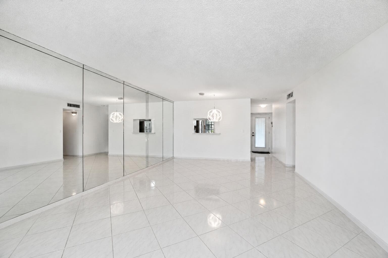 1025 SE 4th Avenue # 101, Dania Beach, FL 33004 — zdjęcie 5