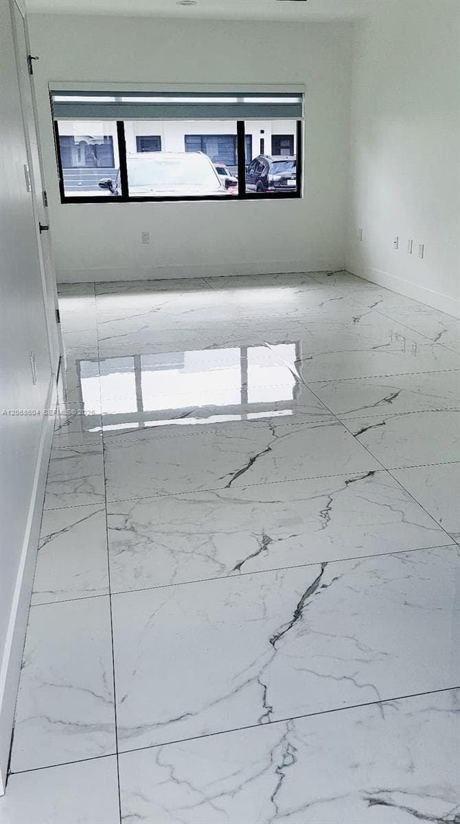 19177 NW 37 Ave, Miami Gardens, FL 33056 — zdjęcie 4