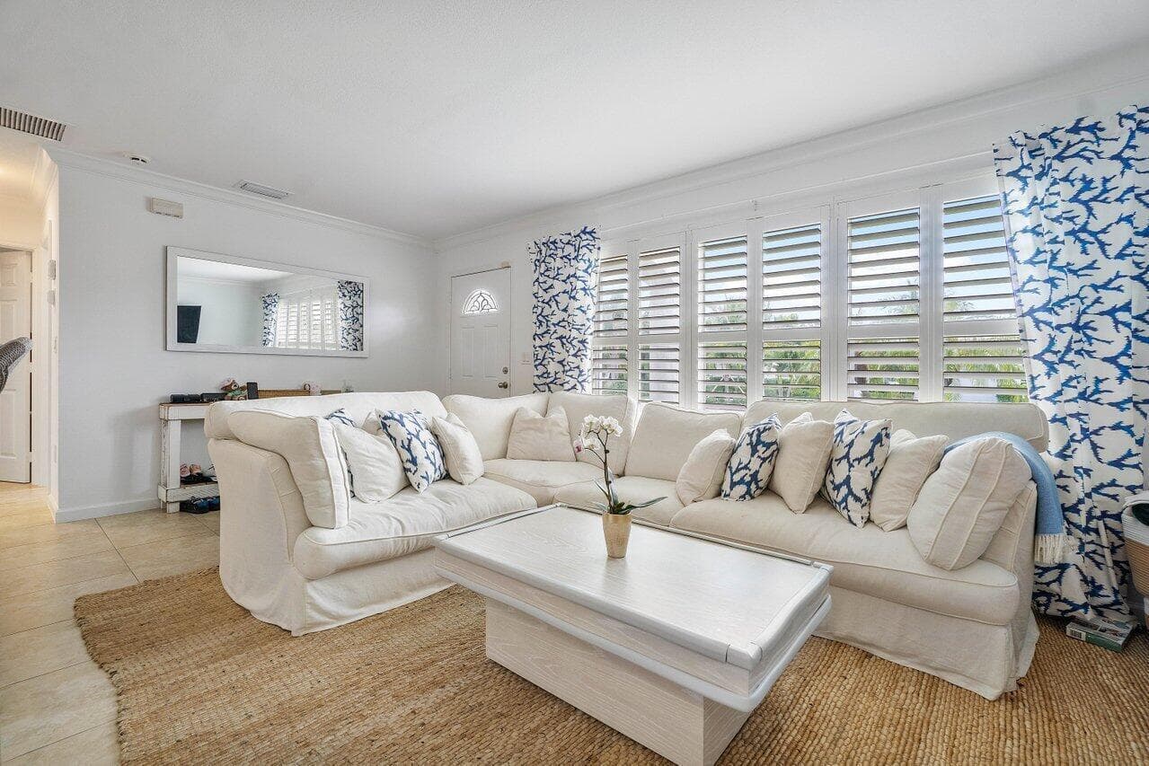 125 Gregory Place, West Palm Beach, FL 33405 — zdjęcie 3