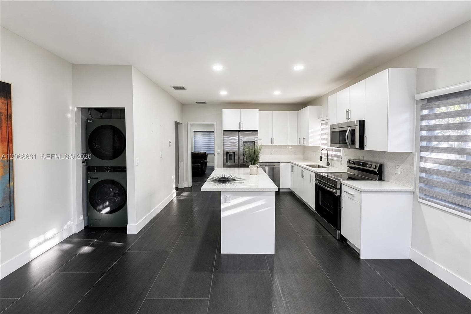 68 NW 47th St, Miami, FL 33127 — zdjęcie 3