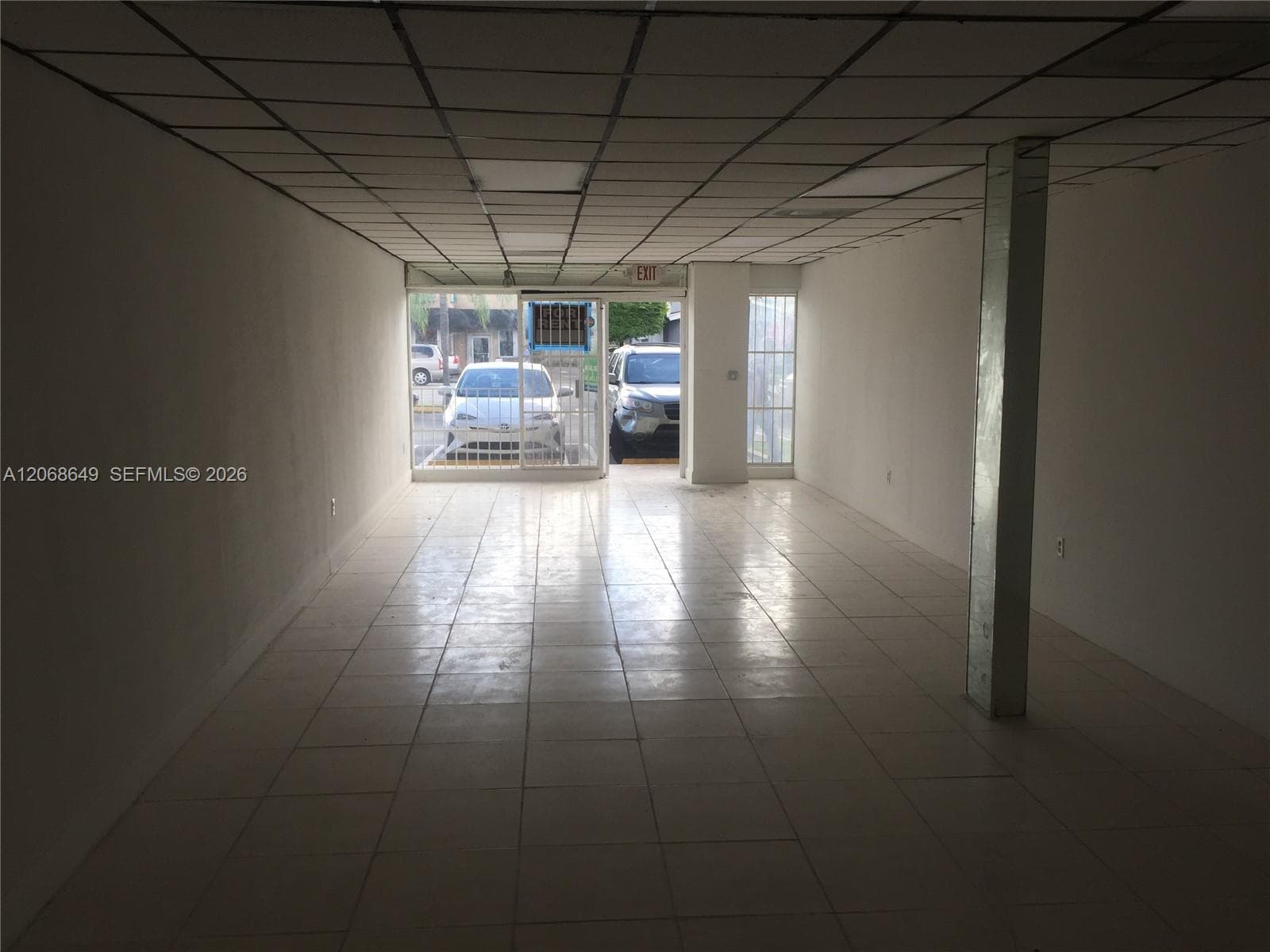 2315 NW 7th St # 2315, Miami, FL 33125 — zdjęcie 2