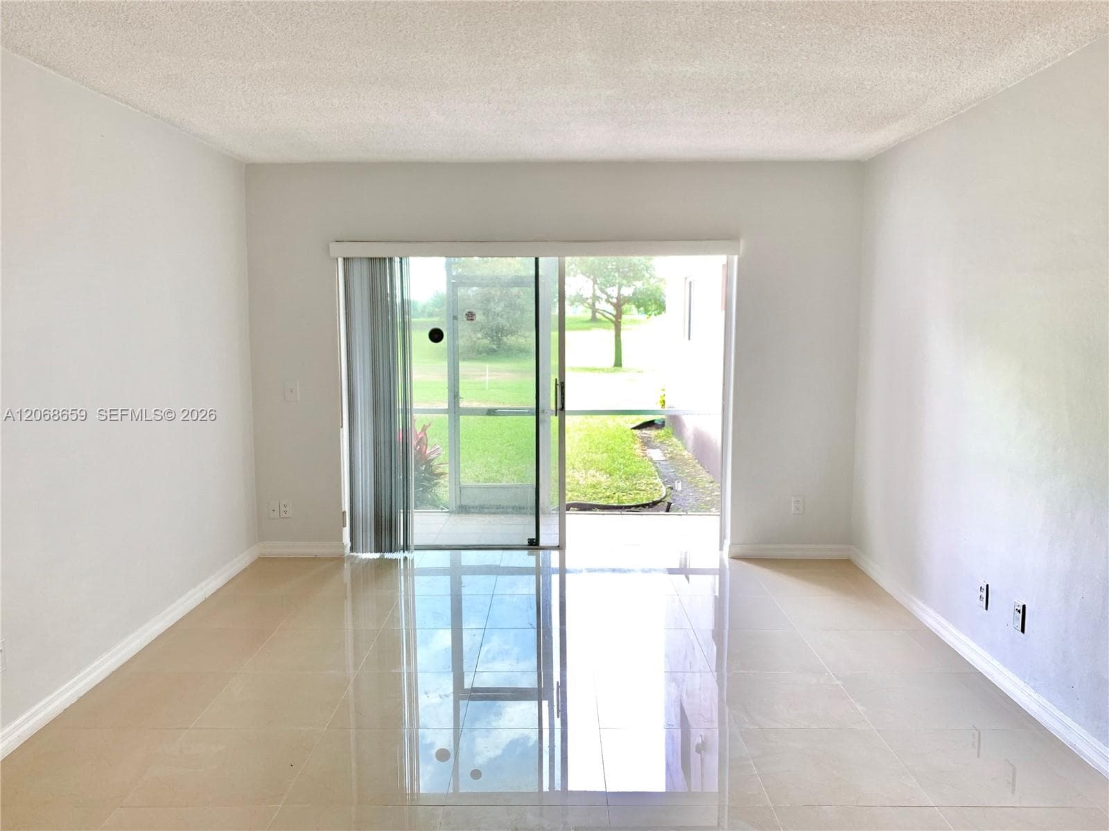 2491 SW 82nd Ave # 106, Davie, FL 33324 — zdjęcie 3