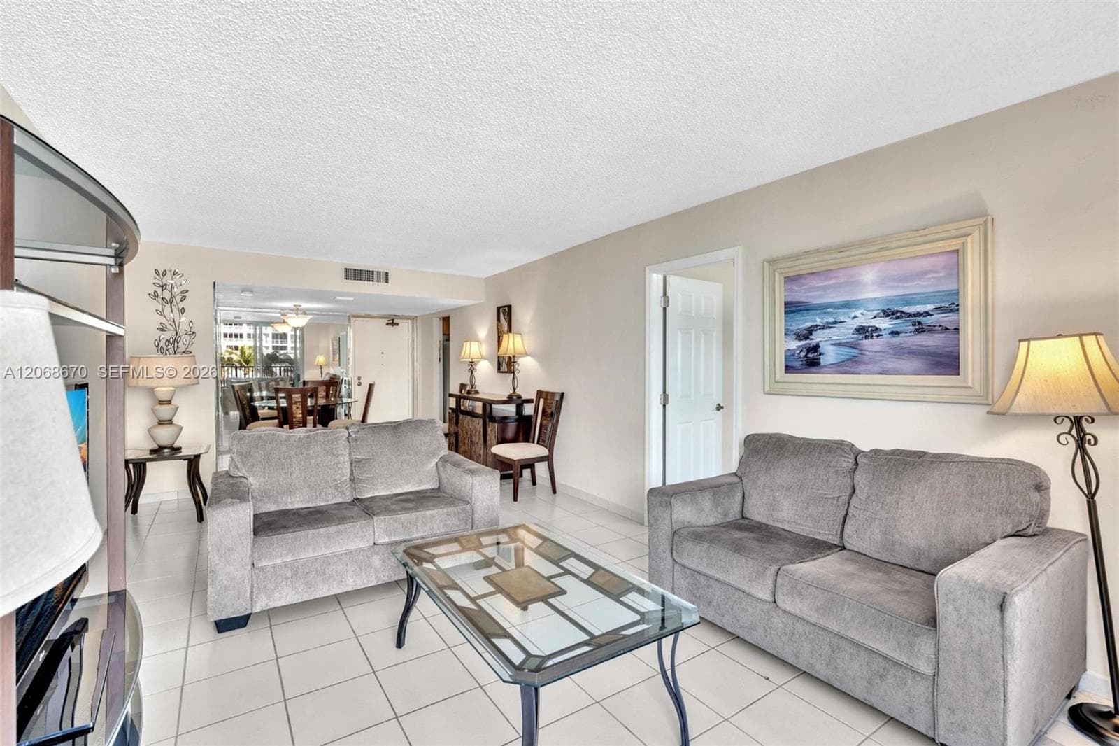 9273 Collins Ave # 308, Surfside, FL 33154 — zdjęcie 3