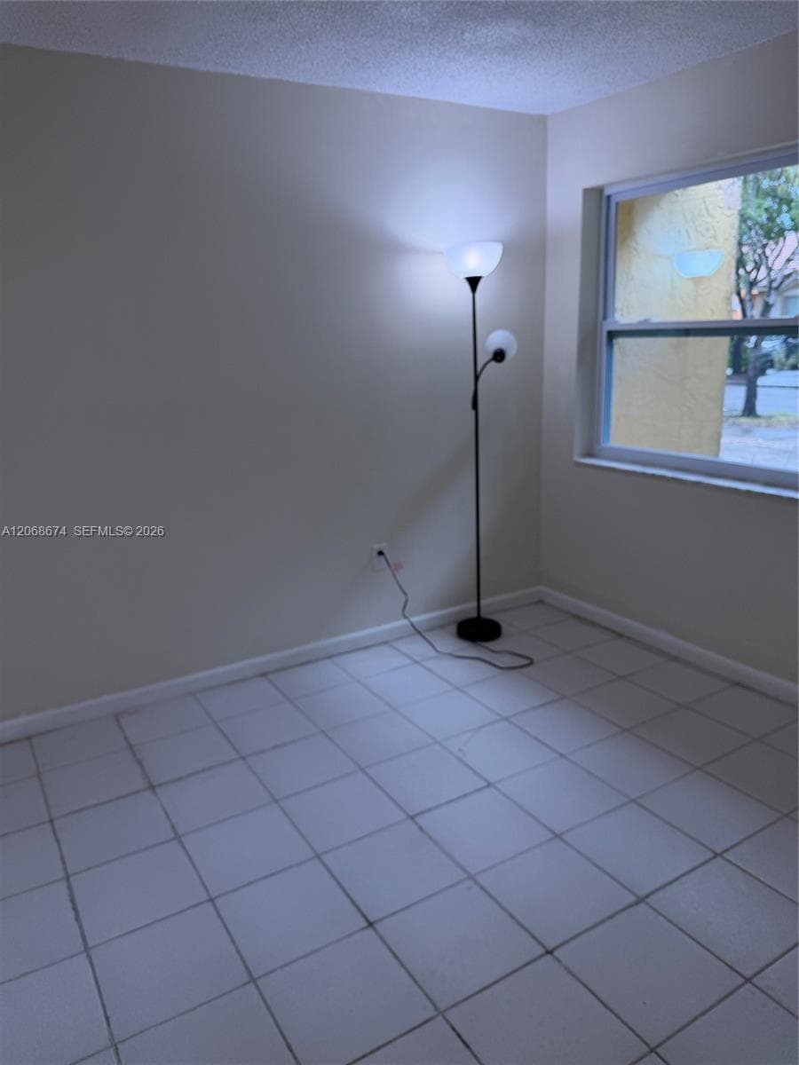 70 SW 14th Ter, Homestead, FL 33030 — zdjęcie 4